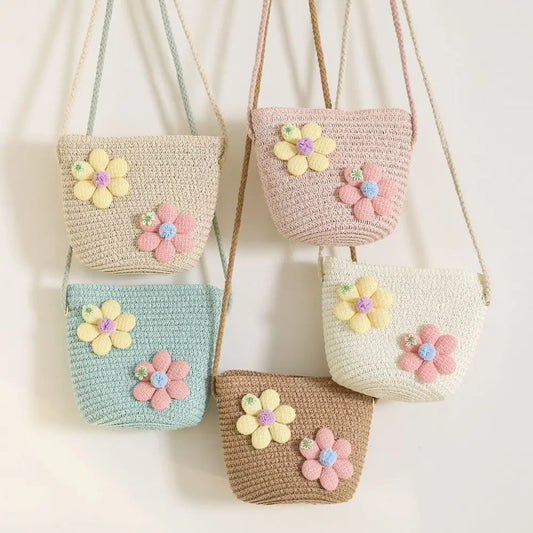 Girl Zipper Flower Straw Bag